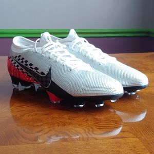 *SOLD* Nike Mercurial Vapor 13 Pro Neymar FG Sz 11
